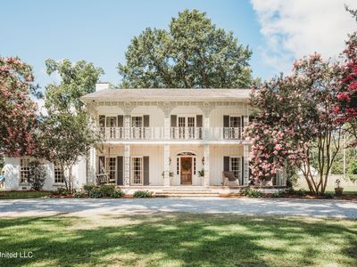 110 E Wilson Ave, Greenwood, MS, 38930