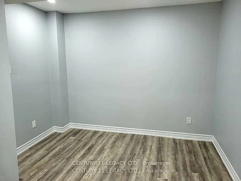 21 Kilrea Way #LOWER LEVEL — Photo 10