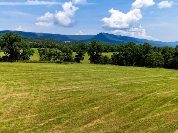 11 Shuler Ln, Stanley, VA 22851