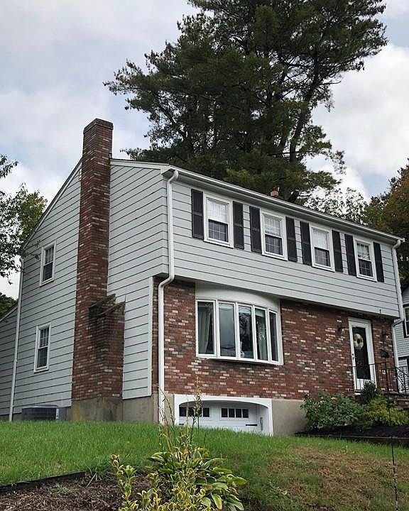 1st image of 42 Lakeshore Dr