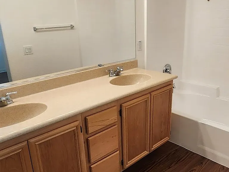 25176 Crest Haven St #3 — Photo 9