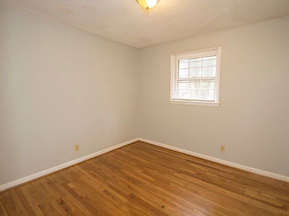 5th image of 3713 Baywater Dr