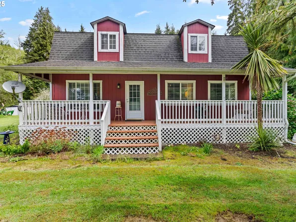 1042 W State Route 4, Cathlamet, WA 98612