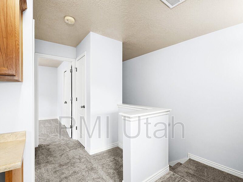1st image of 1688 W 3180 N #G1
