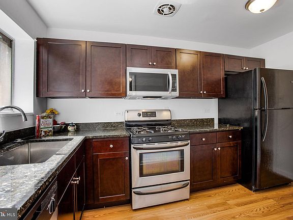 2nd image of 10661 Montrose Ave APT 104