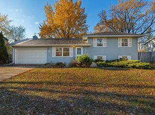 10648 Riverview Pl NW, Coon Rapids, MN 55433