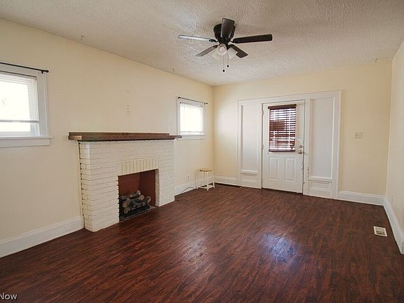 4th image of 3434 W 90th St