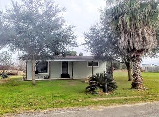 173 County Road 243, Bay City, TX 77414