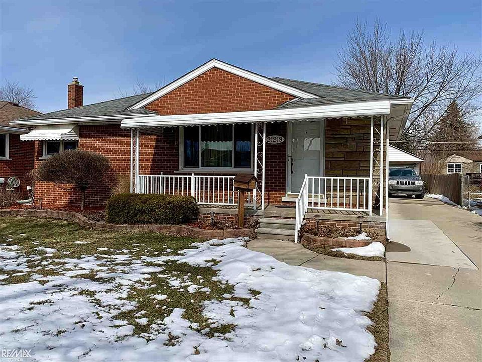 1st image of 21219 Bon Brae St