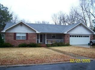102 N Fir St, Searcy, AR 72143