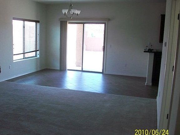 3rd image of 1060 E Lyle Canyon Dr