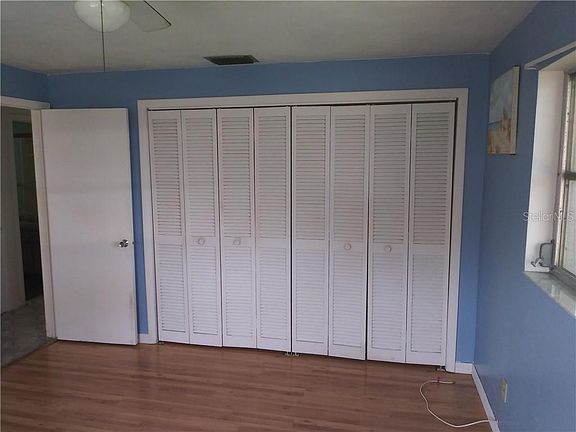5th image of 11486 Imperial Grove Dr E