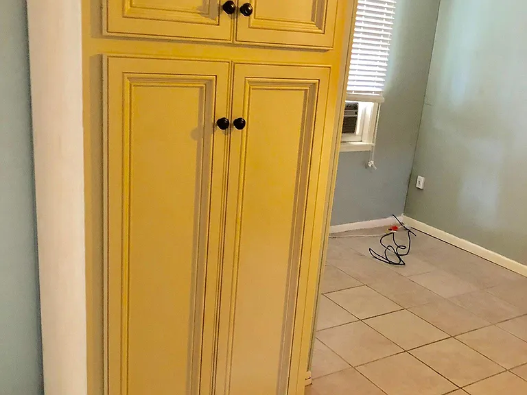 206 Jackson St — Photo 9