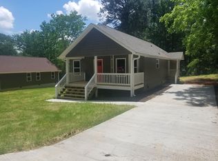 309 Center St, Lafayette, GA 30728