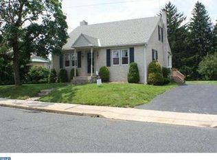 851 Washington St, Royersford, PA 19468