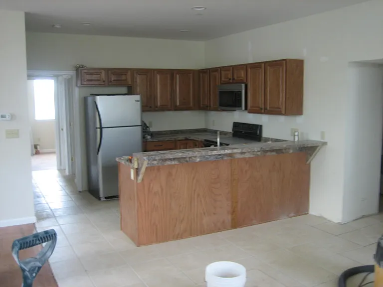1023 Vine St — Photo 6