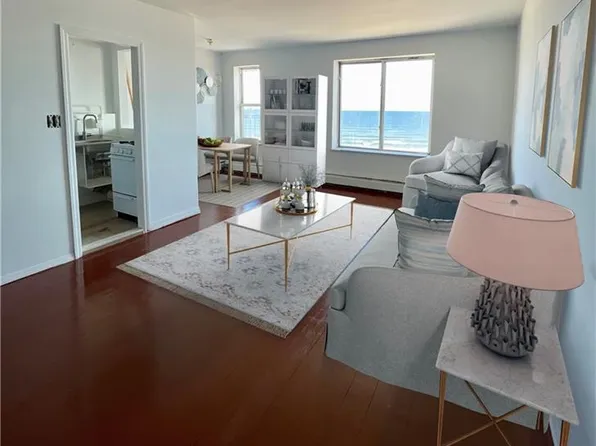 129 Beach 118th Street image 4 of 35