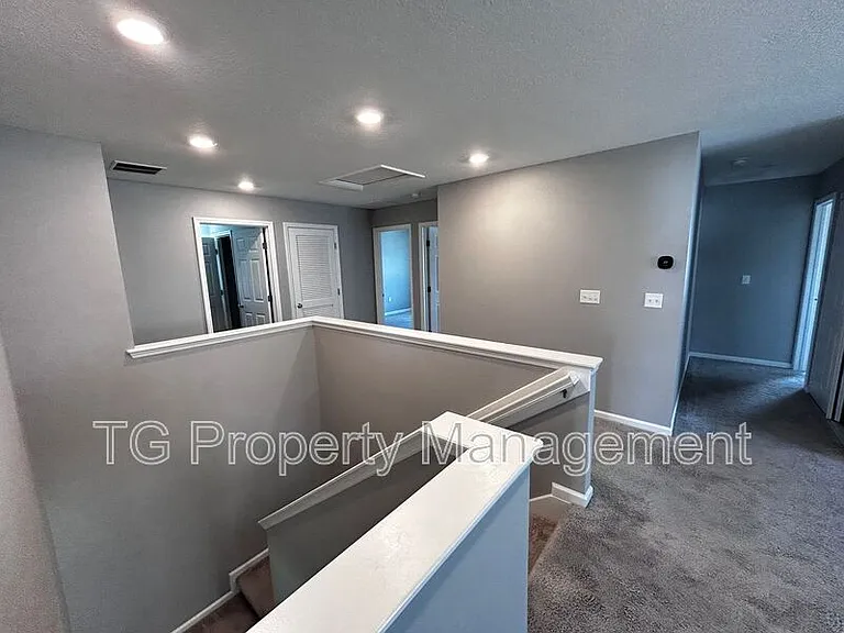 11646 Pacific Dogwood Ct — Photo 22