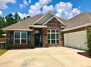 2852 Carrington Lakes Blvd, Cantonment, FL 32533