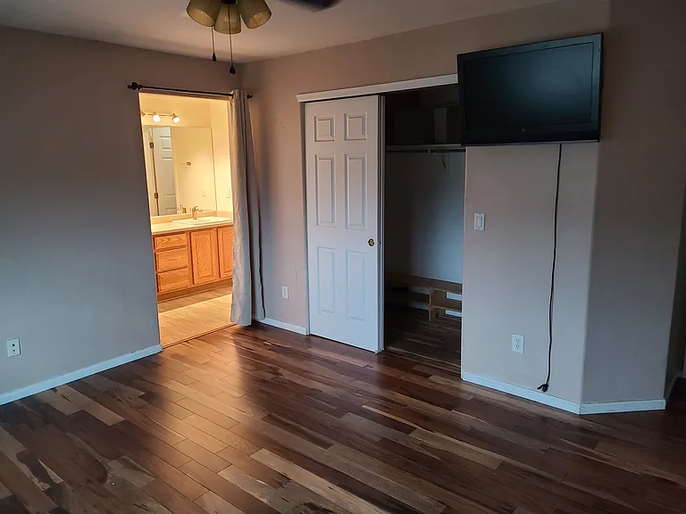 14922 E Maple Pl — Photo 13