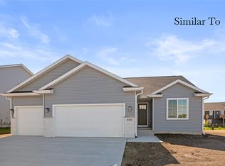 580 NW Georgetown Dr, Waukee, IA 50263