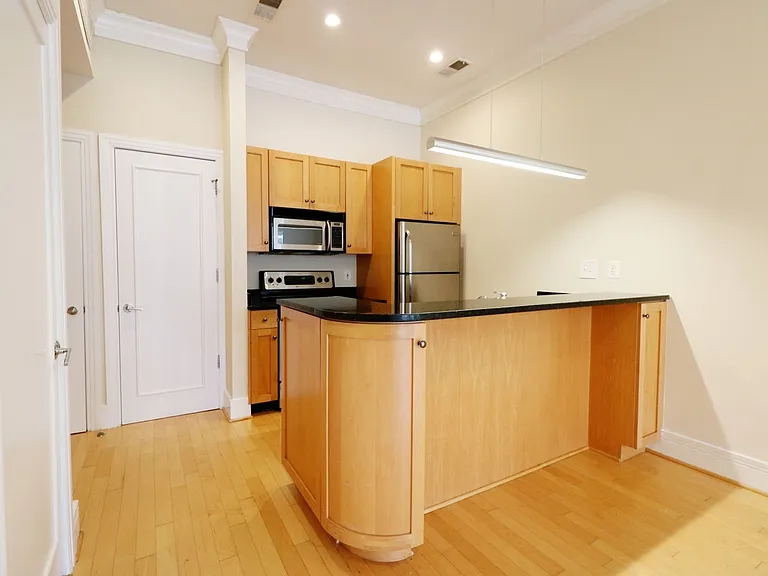 1515 O St NW — Photo 50