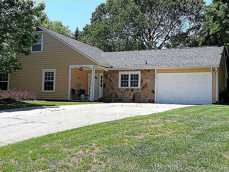 1st image of 534 Hearthstone Ln SE