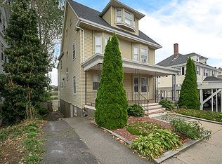 290 River Rd, Winthrop, MA 02152