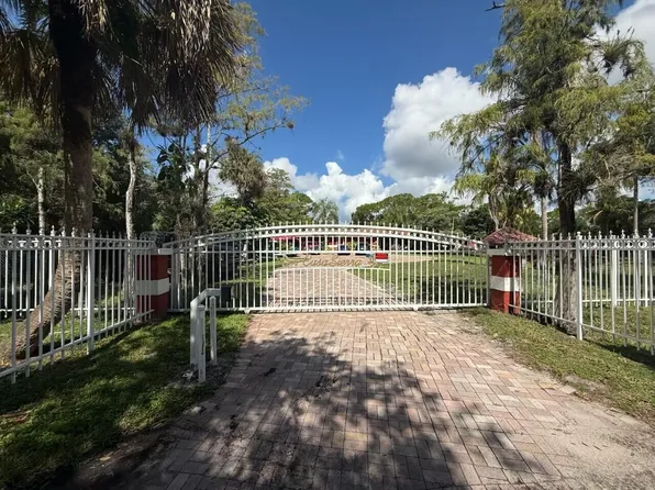 5800 PINETREE Road, Parkland, FL 33067