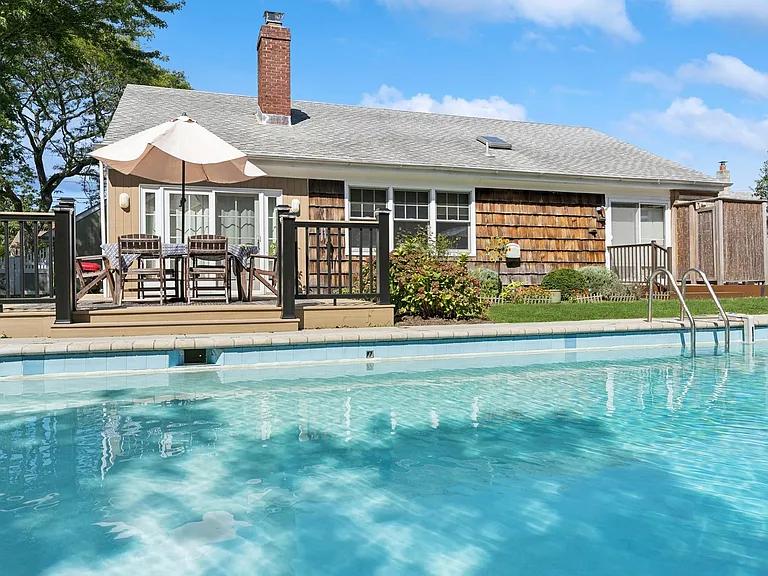 7 Linda Ln — Photo 10