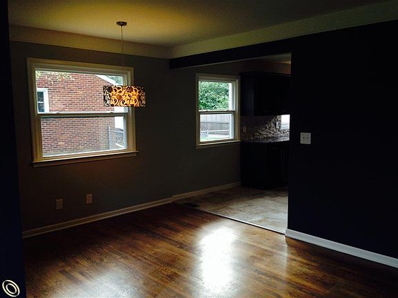 4th image of 30389 Minton St