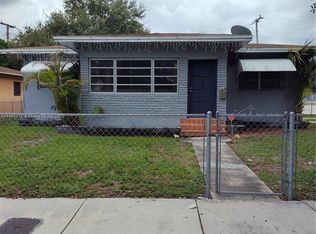890 NW 55th St, Miami, FL 33127