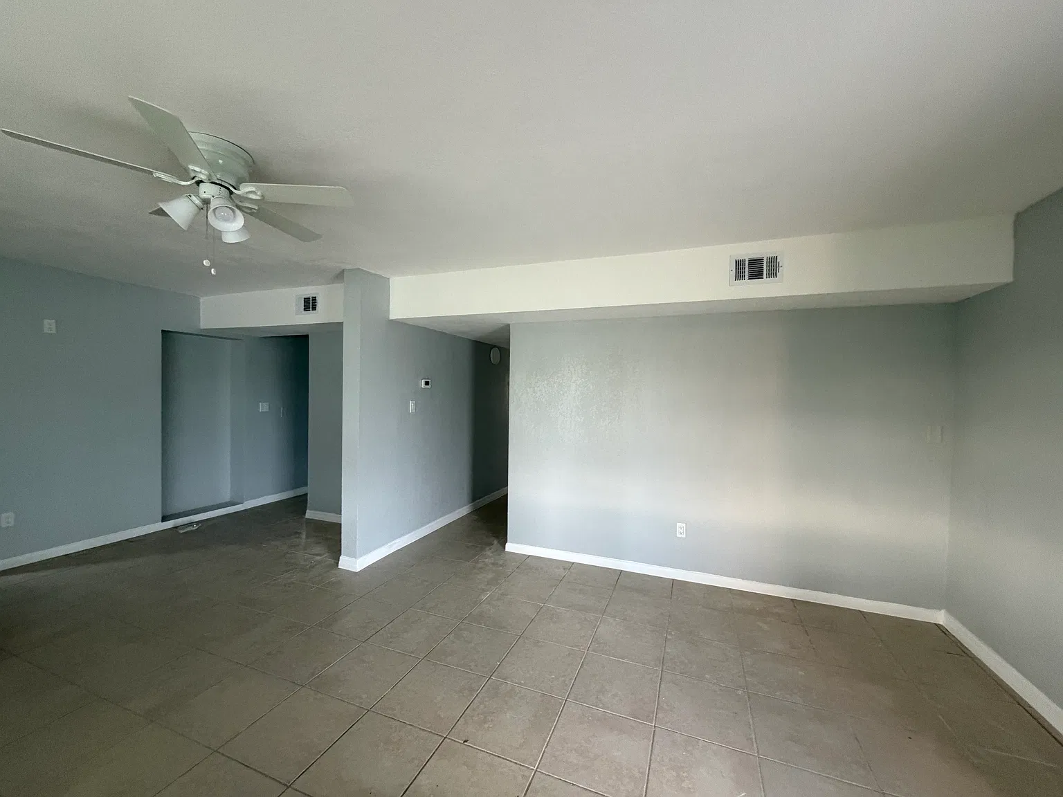 4 bed, 1746 sqft, $2,200 — Photo 4