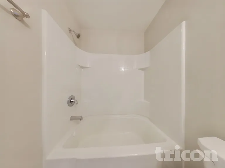 3444 Baylor Cir — Photo 13