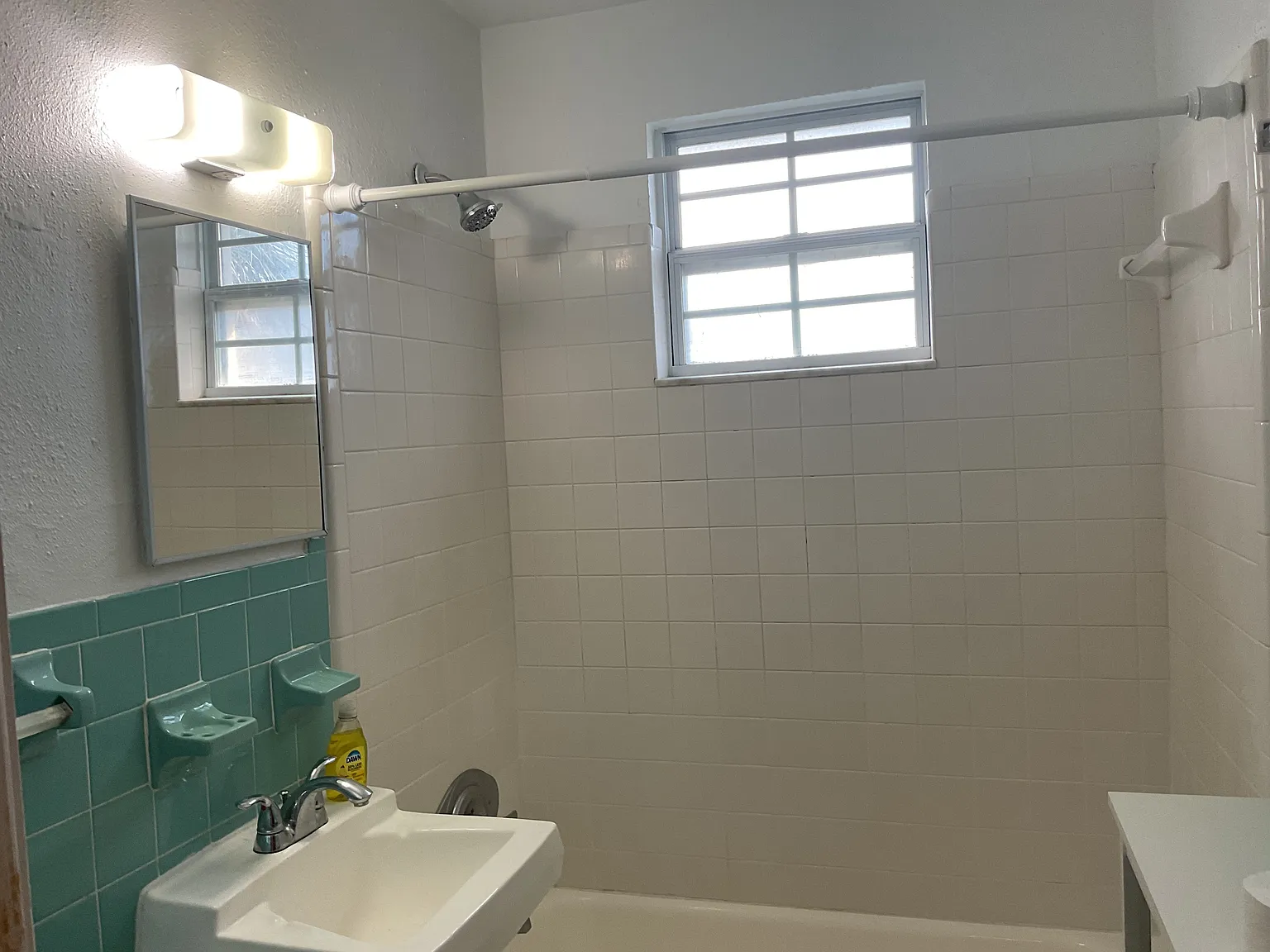2 bed, $1,800 — Photo 3