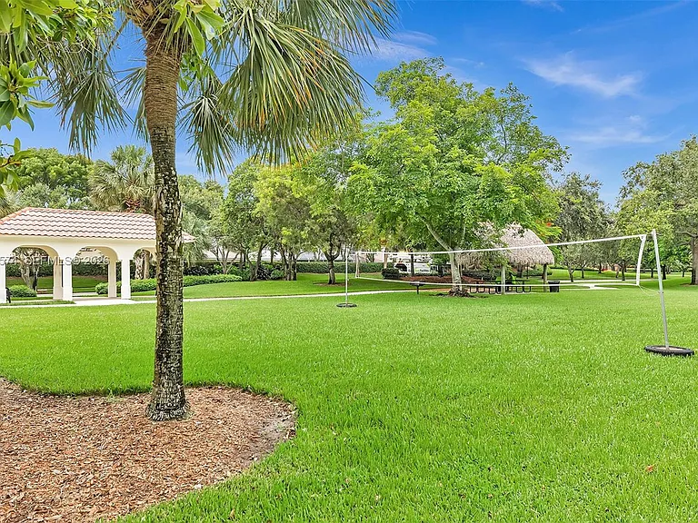 3711 Falcon Ridge Cir — Photo 66