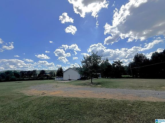 2nd image of 6119 Thompson Rd