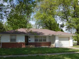 1123 N Main St, McPherson, KS 67460