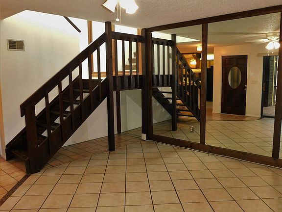 5th image of 8744 Croton Ct #8744