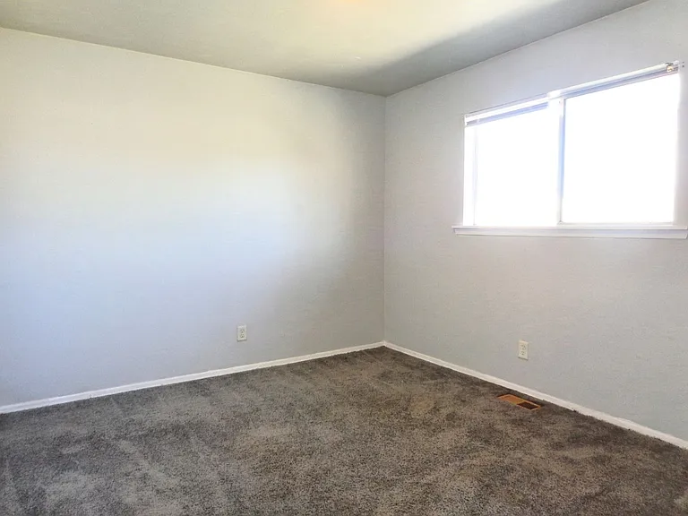 Pembroke Pines Apartments — Photo 37