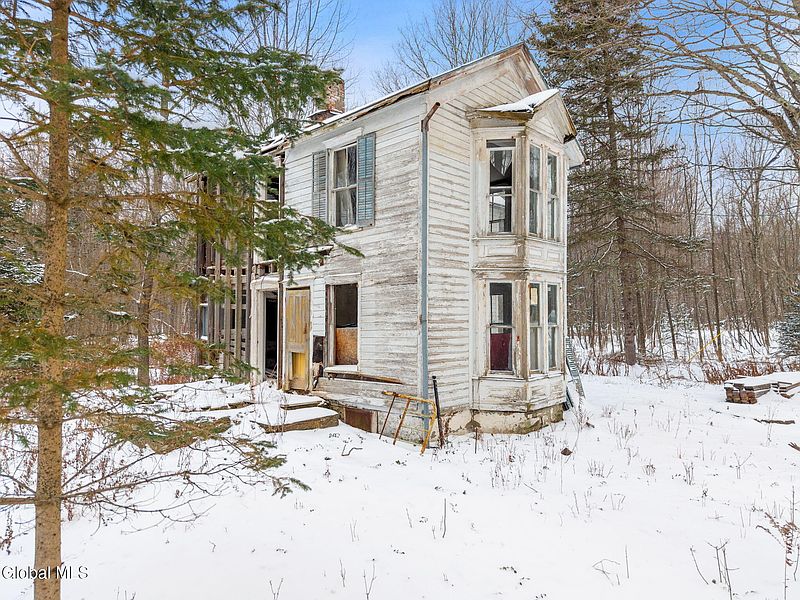 3rd image of 109 Rossman Hill Road