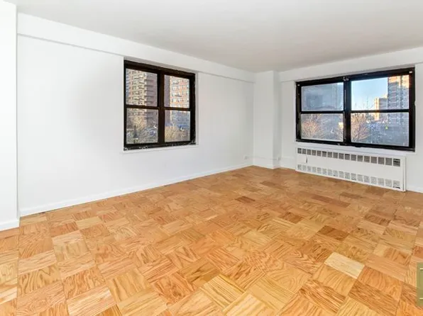 266 East Broadway image 1 of 6