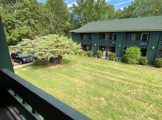 1064 Brittain Rd, Akron, OH 44305