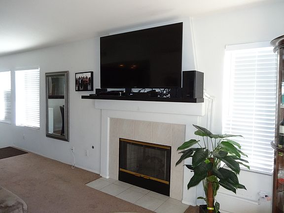 4th image of 423 Sanibelle Cir Unit 111