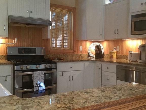 4th image of 288 Pine Drive