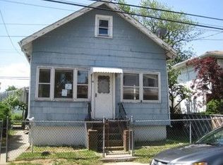 55 Bonta St, Elmont, NY 11003