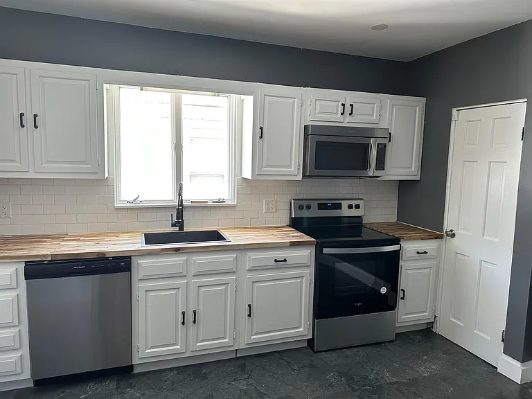 134 Elm St #136 — Photo 3