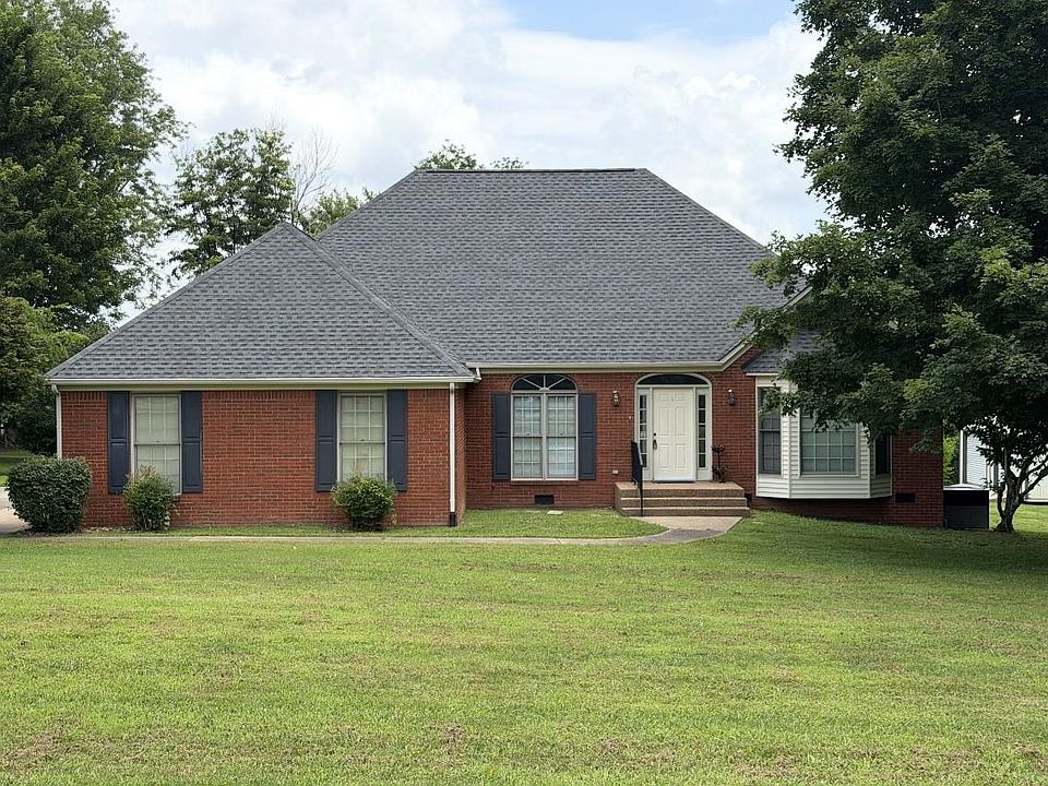 1st image of 205 Ouida Ln