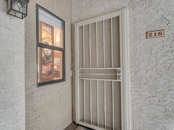 3rd image of 2146 W ISABELLA Avenue #216