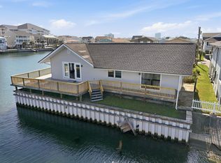 300 35th Ave N, North Myrtle Beach, SC 29582